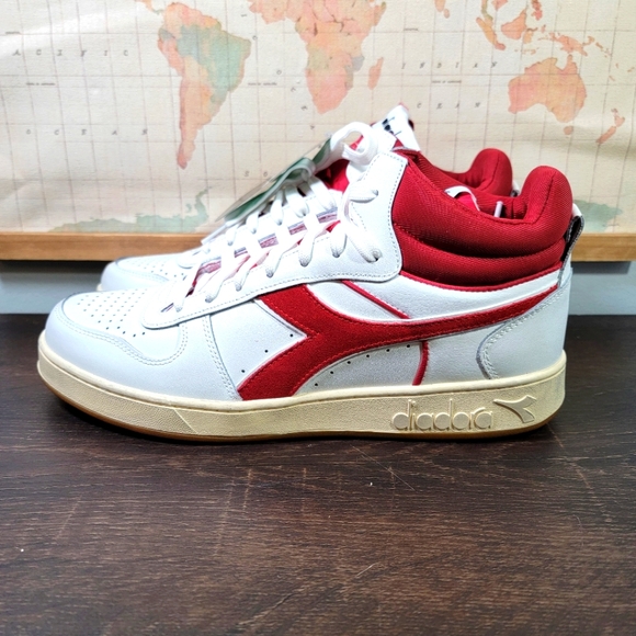 BRAND NEW Diadora Basket Mid 'White/Red' Men's Size 11.0 - Picture 2 of 7